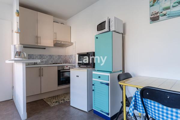 Appartement, balcon & parking extérieur