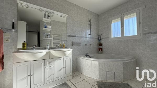 Maison à vendre 6 pièces 159 m² Saint-Gilles