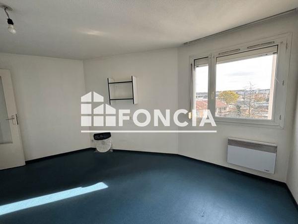Location Studio 21.1 m² - 98 AVENUE ROGER SALENGRO Villeurbanne 69100