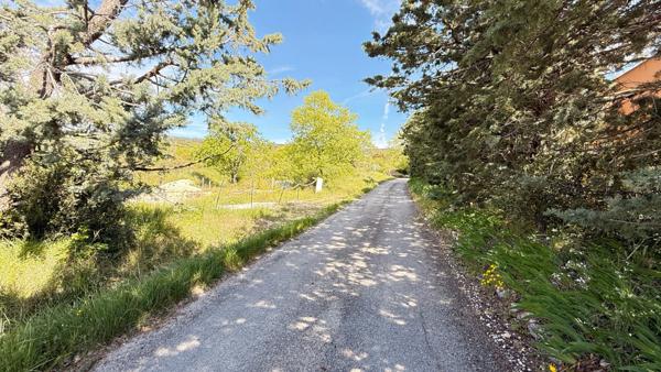 Terrain à vendre de 2450 SAINT SATURNIN LES APT (84) - Permis accordé