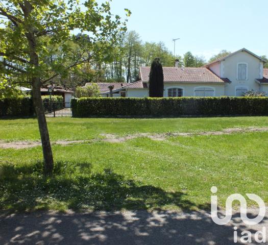 Maison 6 pièces de 126 m² à Commensacq (40210)