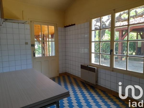 Maison 6 pièces de 126 m² à Commensacq (40210)