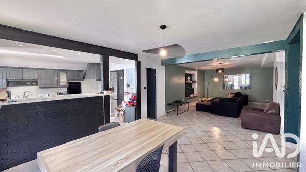Immeuble à vendre 219,37 m² Saint-Étienne