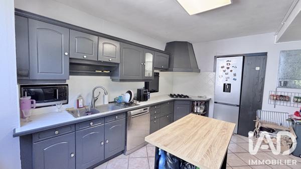 Immeuble à vendre 219,37 m² Saint-Étienne