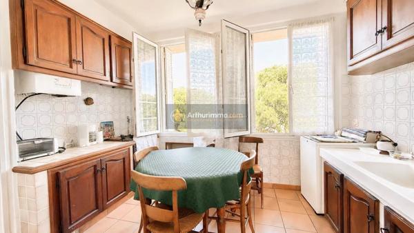 Vente                                                      Appartement
                        
                     3 pièces                      80 m2                     à Fréjus