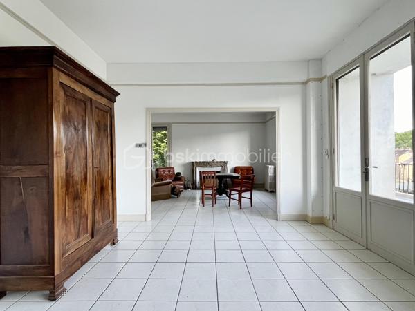 Maison de 298 m²