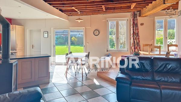WATTRELOS HOUZARDE GAUQUIER - Superbe s-flamande de 157 m² hab. - 6 chambres - Jardin - Possibilité achat garage en sus. WATTRELOS