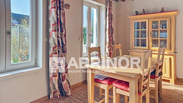 WATTRELOS HOUZARDE GAUQUIER - Superbe s-flamande de 157 m² hab. - 6 chambres - Jardin - Possibilité achat garage en sus. WATTRELOS