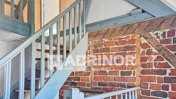 WATTRELOS HOUZARDE GAUQUIER - Superbe s-flamande de 157 m² hab. - 6 chambres - Jardin - Possibilité achat garage en sus. WATTRELOS