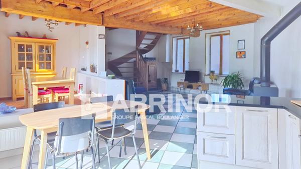 WATTRELOS HOUZARDE GAUQUIER - Superbe s-flamande de 157 m² hab. - 6 chambres - Jardin - Possibilité achat garage en sus. WATTRELOS