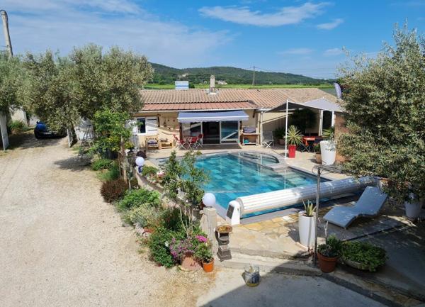 Maison à vendre    13 pièces • 419 m2 Saint-Alexandre