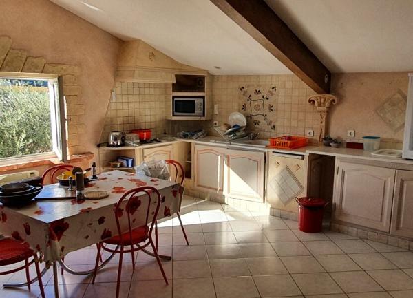 Maison à vendre    13 pièces • 419 m2 Saint-Alexandre