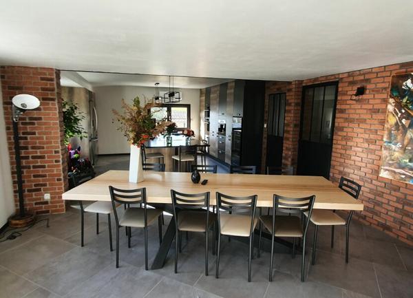 Maison à vendre    13 pièces • 419 m2 Saint-Alexandre