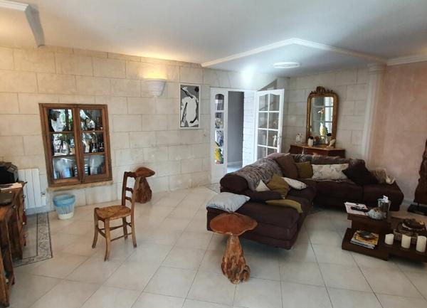 Maison à vendre    13 pièces • 419 m2 Saint-Alexandre