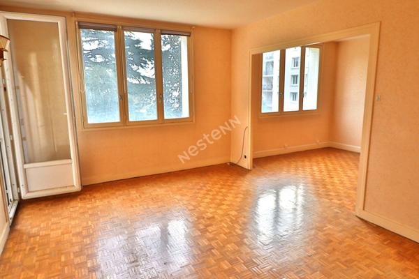 Appartement 4 pièces - Francheville Le Bas - proche commodités