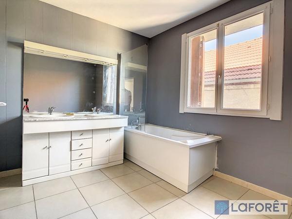 Location appartement Saint-Dizier - 4 pièce(s) - 76 m² - 495 €/mois