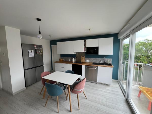 Appartement T3, 2 chambres, parking.