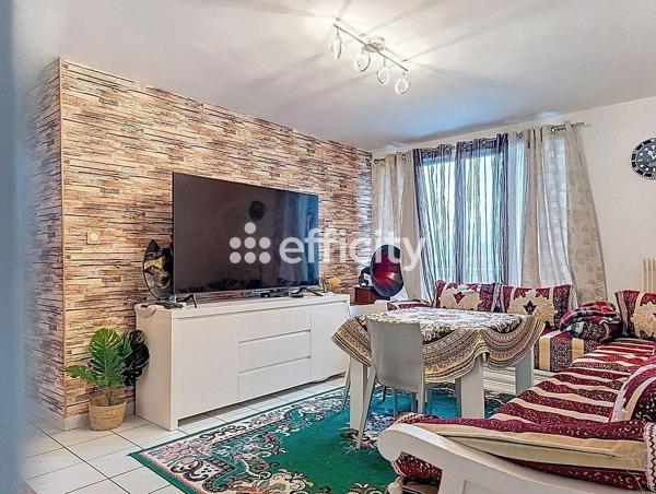 Appartement 5 pièces - 66 m² Exclusivité efficity