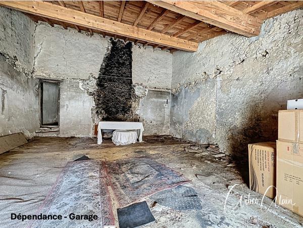 Charmante Maison de Village de 106 m² avec Jardin et Dépendance de 86 m²