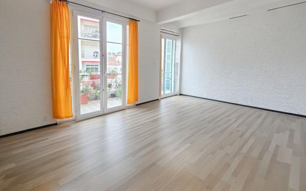 Appartement à vendre    1 pièce • 31,35 m2 Nice