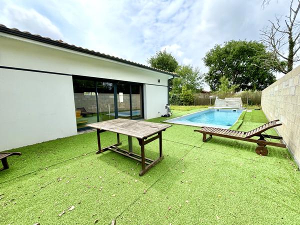 Maison
         6 pièces
        - 140 m²
