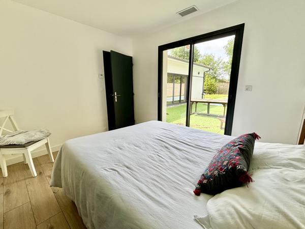 Maison
         6 pièces
        - 140 m²