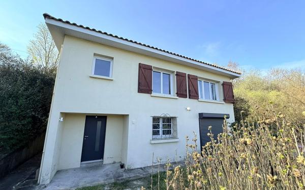Maison à vendre    3 pièces • 65 m2 Villeneuve-de-Marsan