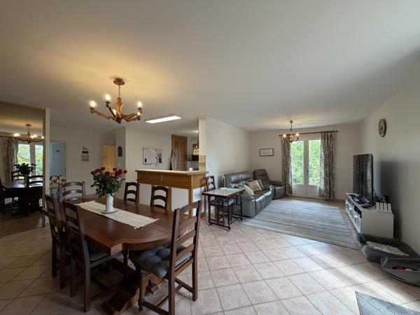 Maison
         6 pièces
        - 142 m² 315 000 € *