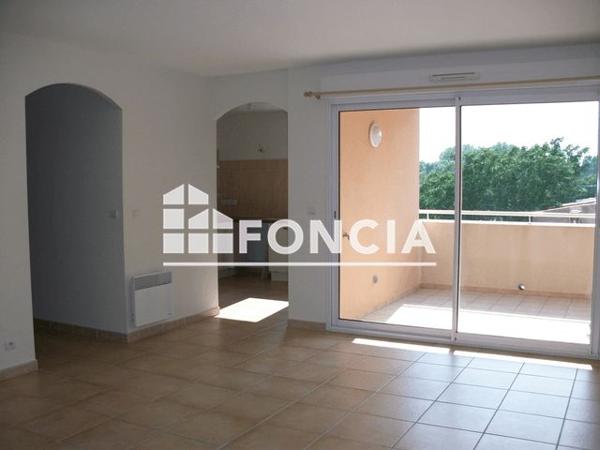 Location Appartement 3 pièces 67 m² - ALLEE AMBROISE CROIZAT Orange 84100