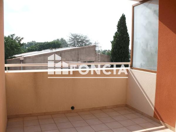 Location Appartement 3 pièces 67 m² - ALLEE AMBROISE CROIZAT Orange 84100