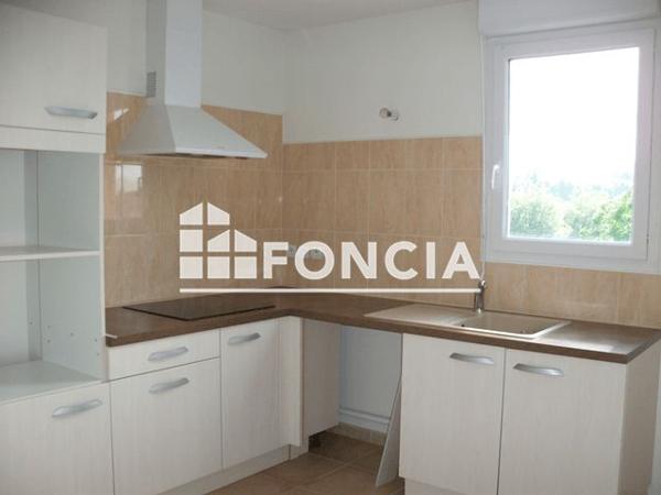 Location Appartement 3 pièces 67 m² - ALLEE AMBROISE CROIZAT Orange 84100