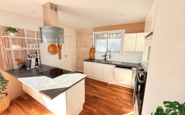 Maison à vendre    4 pièces •  Saint-Clar-de-Rivière