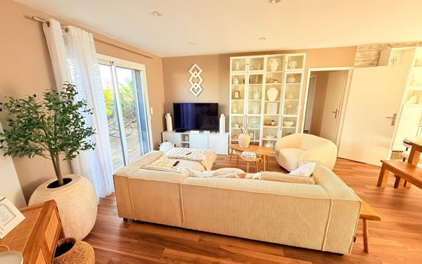 Maison à vendre    4 pièces •  Saint-Clar-de-Rivière