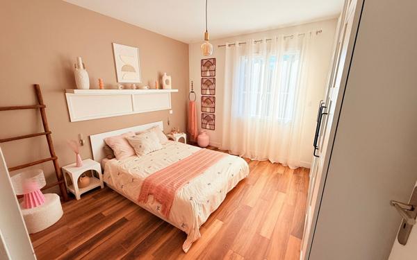 Maison à vendre    4 pièces •  Saint-Clar-de-Rivière