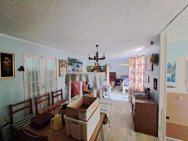 Terrain de loisirs 2 pièces à vendre Vouneuil sur Vienne - 86210 / Réf: 11750