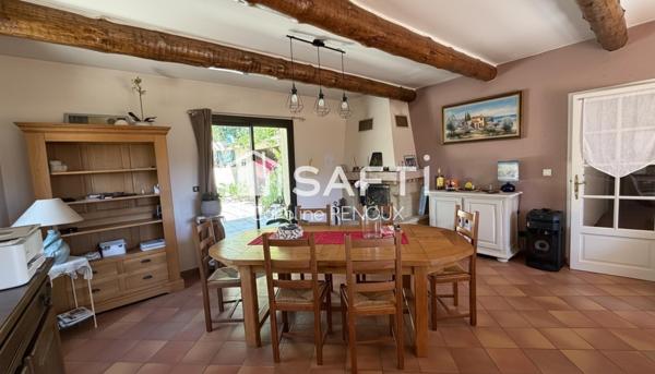 Maison plain-pied 115 m² avec piscine, garage, cave et abri voiture