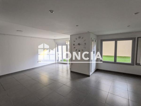 Location Maison 4 pièces 113.71 m² - La Fleche 72200