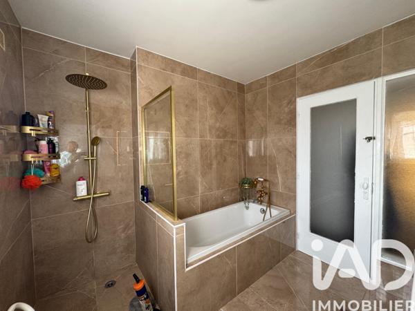 Maison à vendre 8 pièces 320 m² Cannes-Écluse