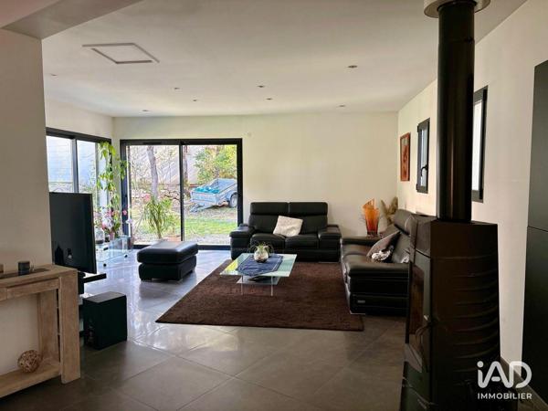 Maison à vendre 5 pièces 227 m² Pertuis