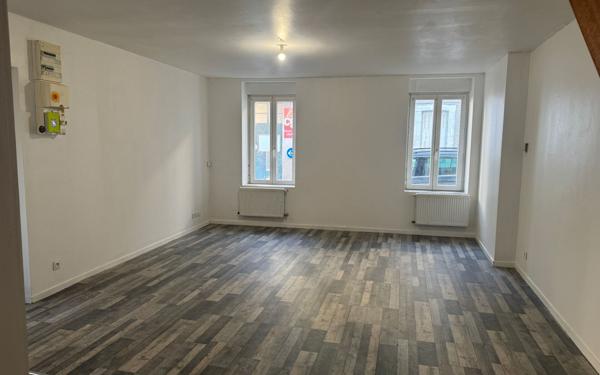 Maison à louer    5 pièces • 104 m2 Vierzon