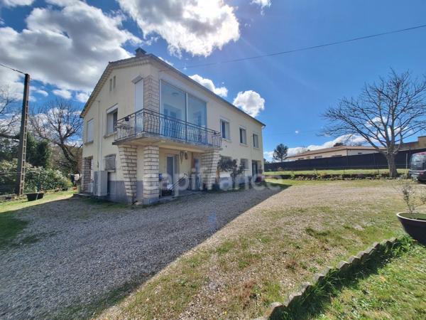 Maison à vendre 8 pièces SALINDRES (30) un appartement indépendant au rdc