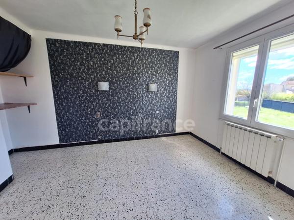 Maison à vendre 8 pièces SALINDRES (30) un appartement indépendant au rdc