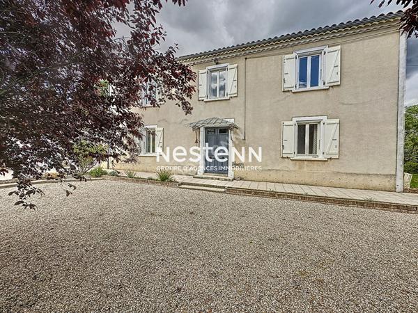 Maison Seissan 10 pieces 280 m2 jardin 7000 m2 calme sans vis a vis