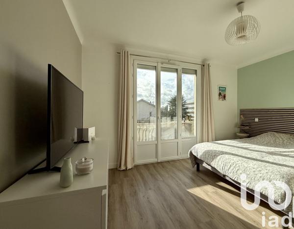 Appartement 3 pièces de 77 m² à Saint-Herblain (44800)