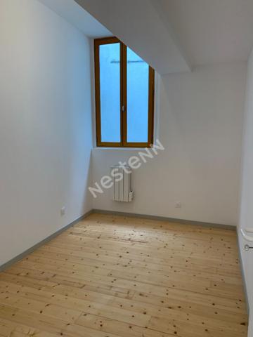 Local commercial Pontoise 72.03m2