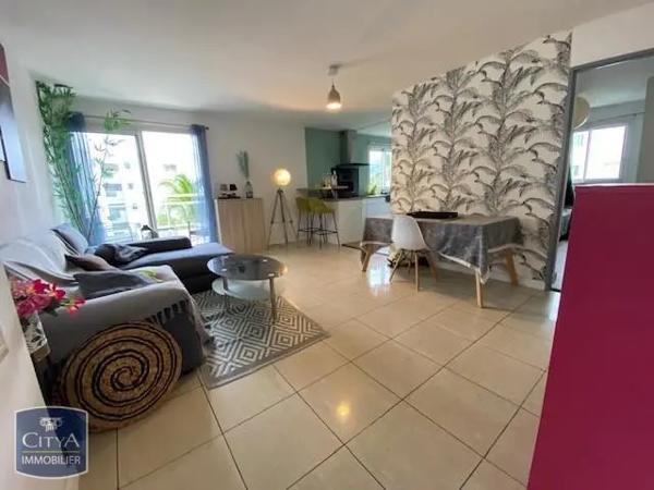 Appartement à louer 1 pièce 12.97m² Saint-Denis (97490)