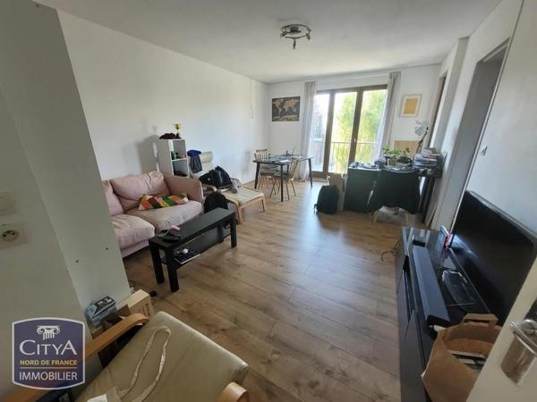 Appartement à louer 3 pièces 61.38m² Lille (59800)