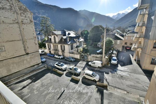 Appartement à Vendre 2 pièces BAGNERES DE LUCHON (31), Exposition Sud, Vue Pyrénées