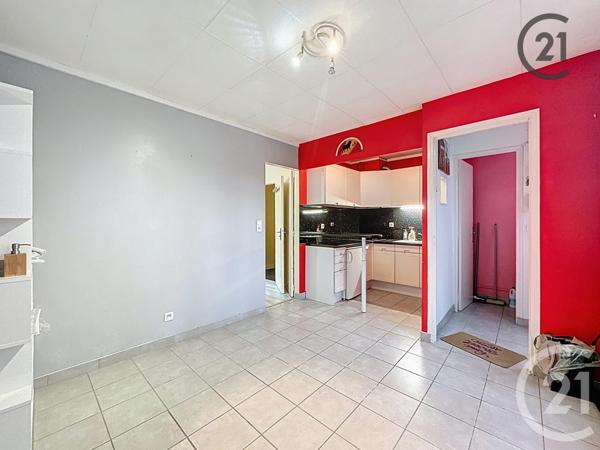 Appartement F2 à vendre  2 pièces - 33 m2 TROYES - 10