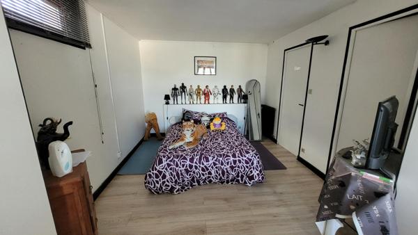 Maison de plein pied 118 m2 sur sous sol avec un terrain de 1900 m2